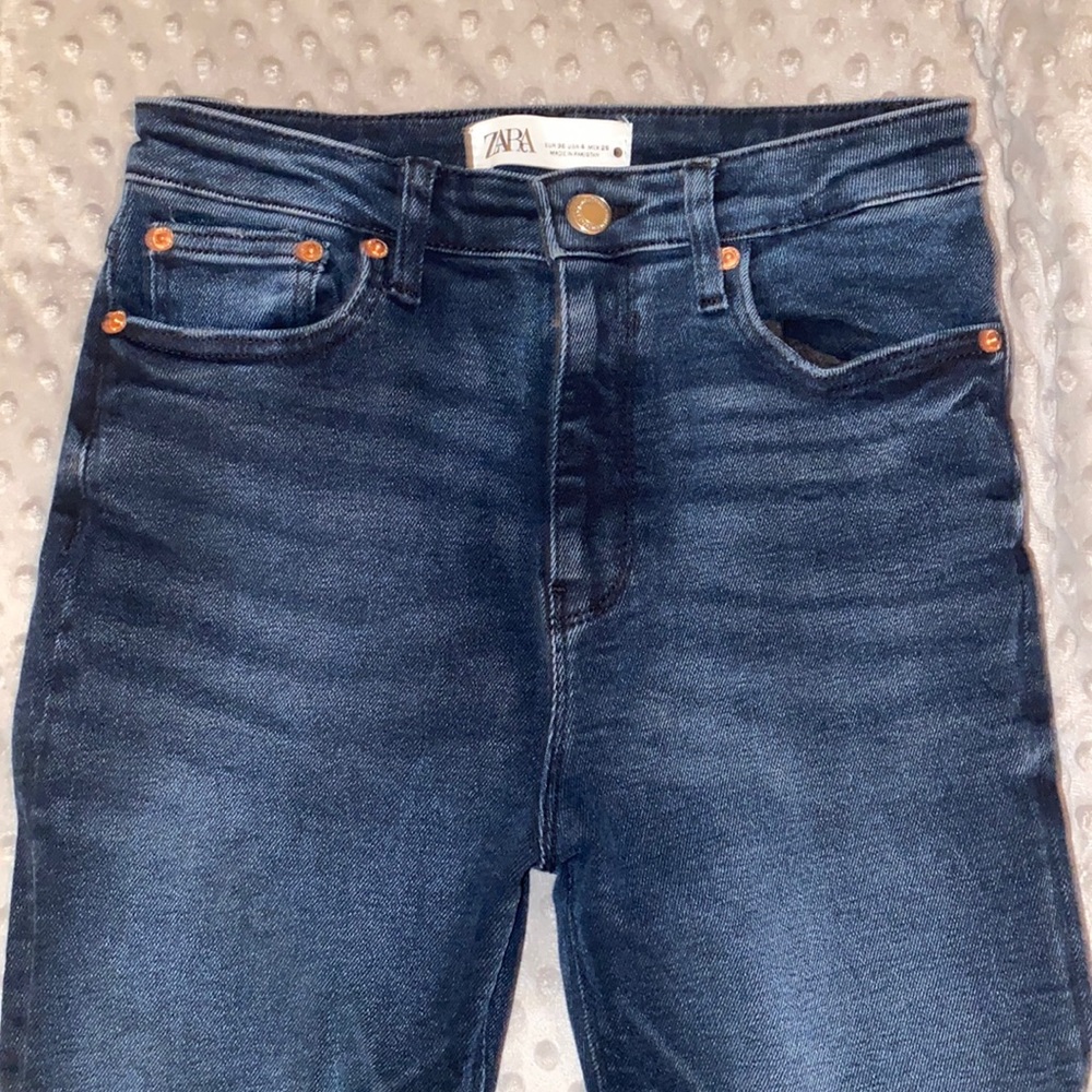 Almost New Zara Size 4 US / 36 EUR